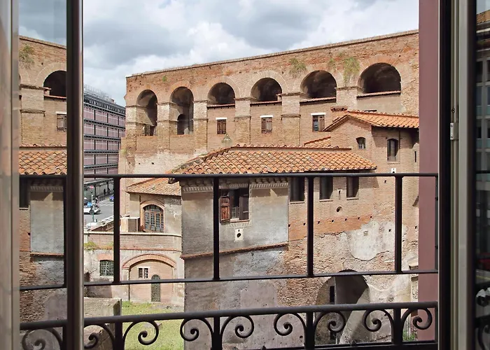 Romulus By Hostand 3*