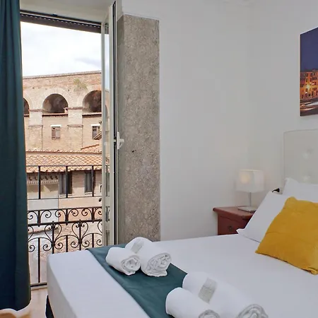 Romulus By Hostand ローマ