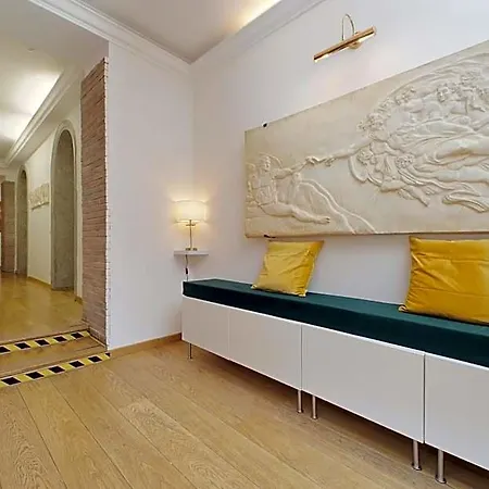 Gasthof Romulus By Hostand Rom