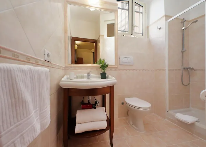 Romulus By Hostand 3*